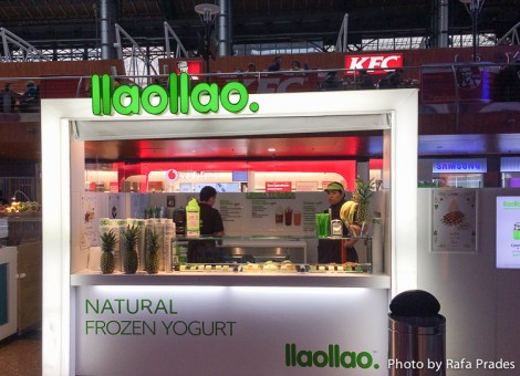 llaollao en la estación de Príncipe Pío